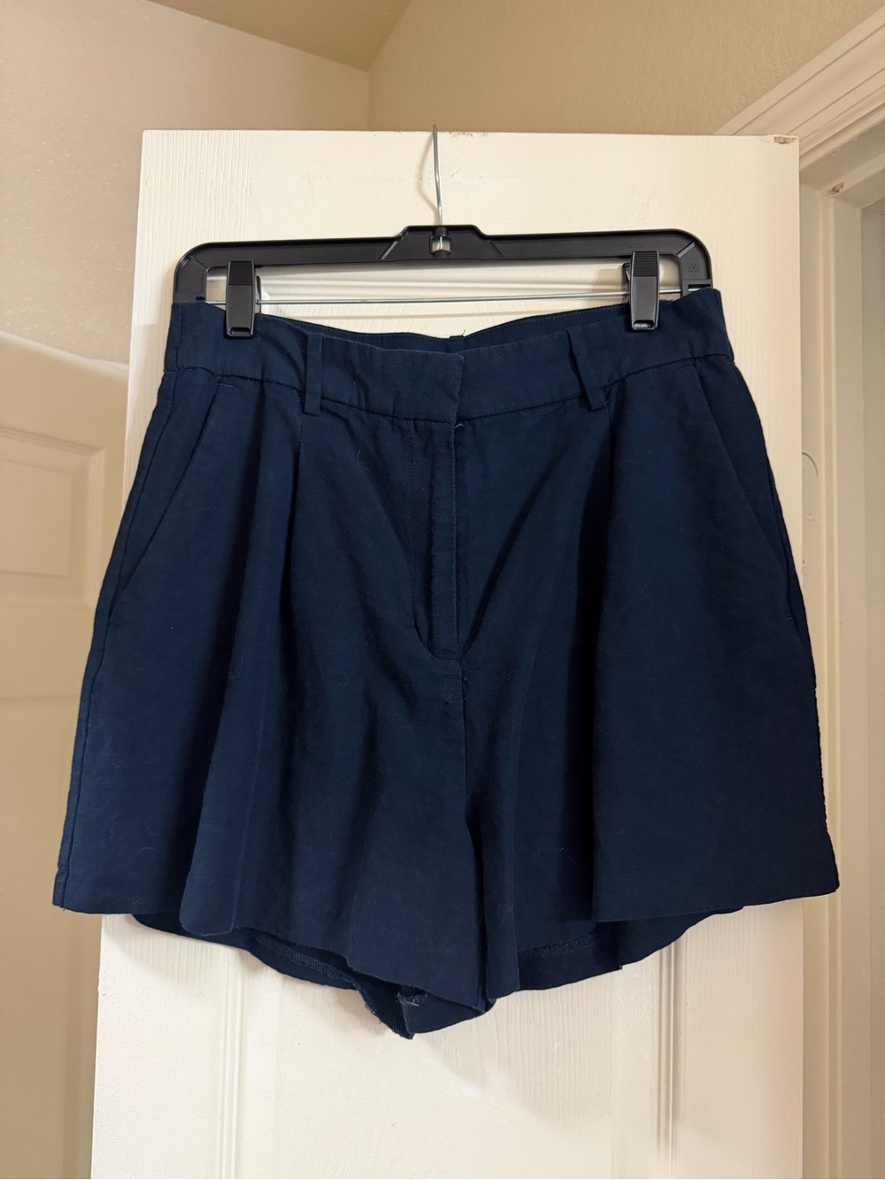 H&M Dark Navy High-Waist Pleated Women’s Shorts